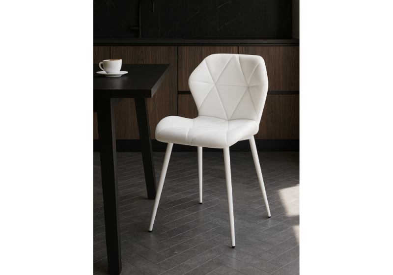 Стул на металлокаркасе Вальд экокожа белый / белый глянец (46x52x75)